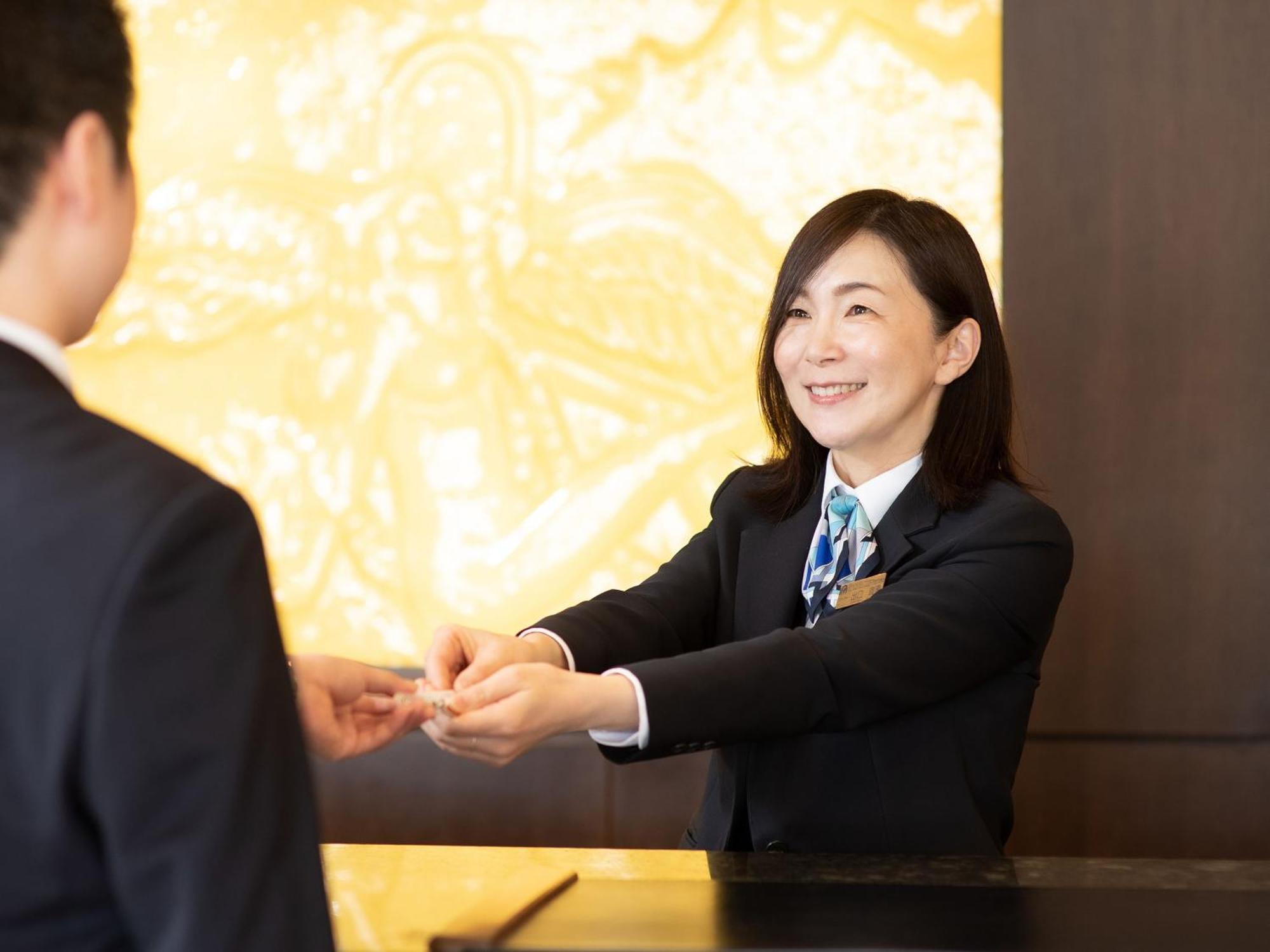 Hotel Aston Plaza Himeji Exterior photo